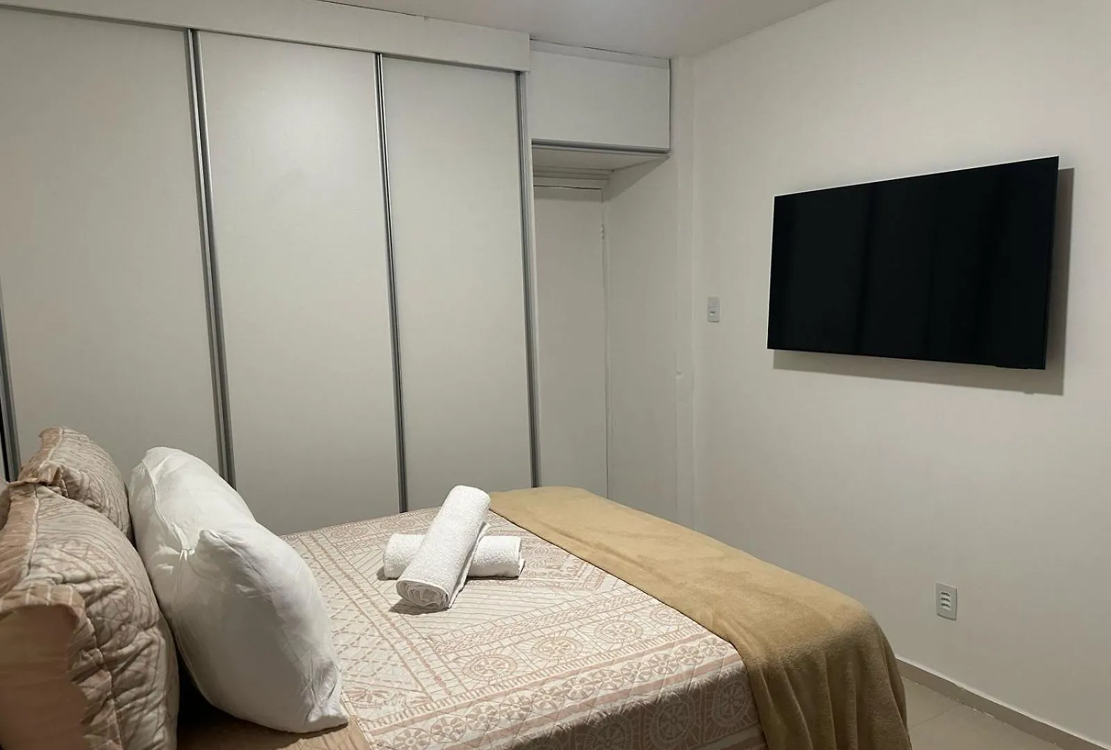 منزل للإقامة Quarto Amplo Arejado Para Mulheres ريسيفي